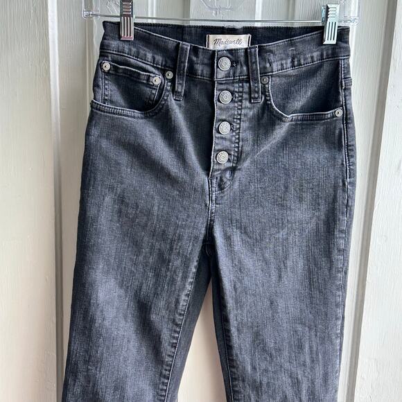 Madewell Cali Demi-Boot Jeans in Bellspring Wash Button-Front Edition - Picture 3 of 10